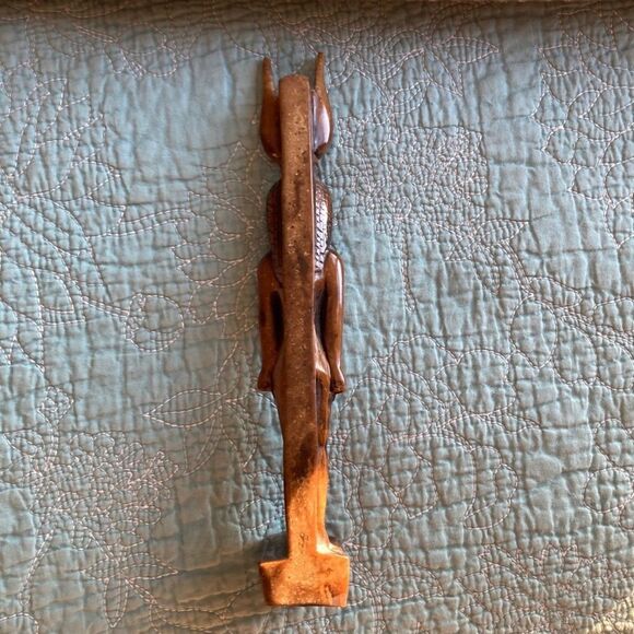 Hand Carved Soap-Stone 12”Egyptian Goddess Statue - Picture 2 of 6